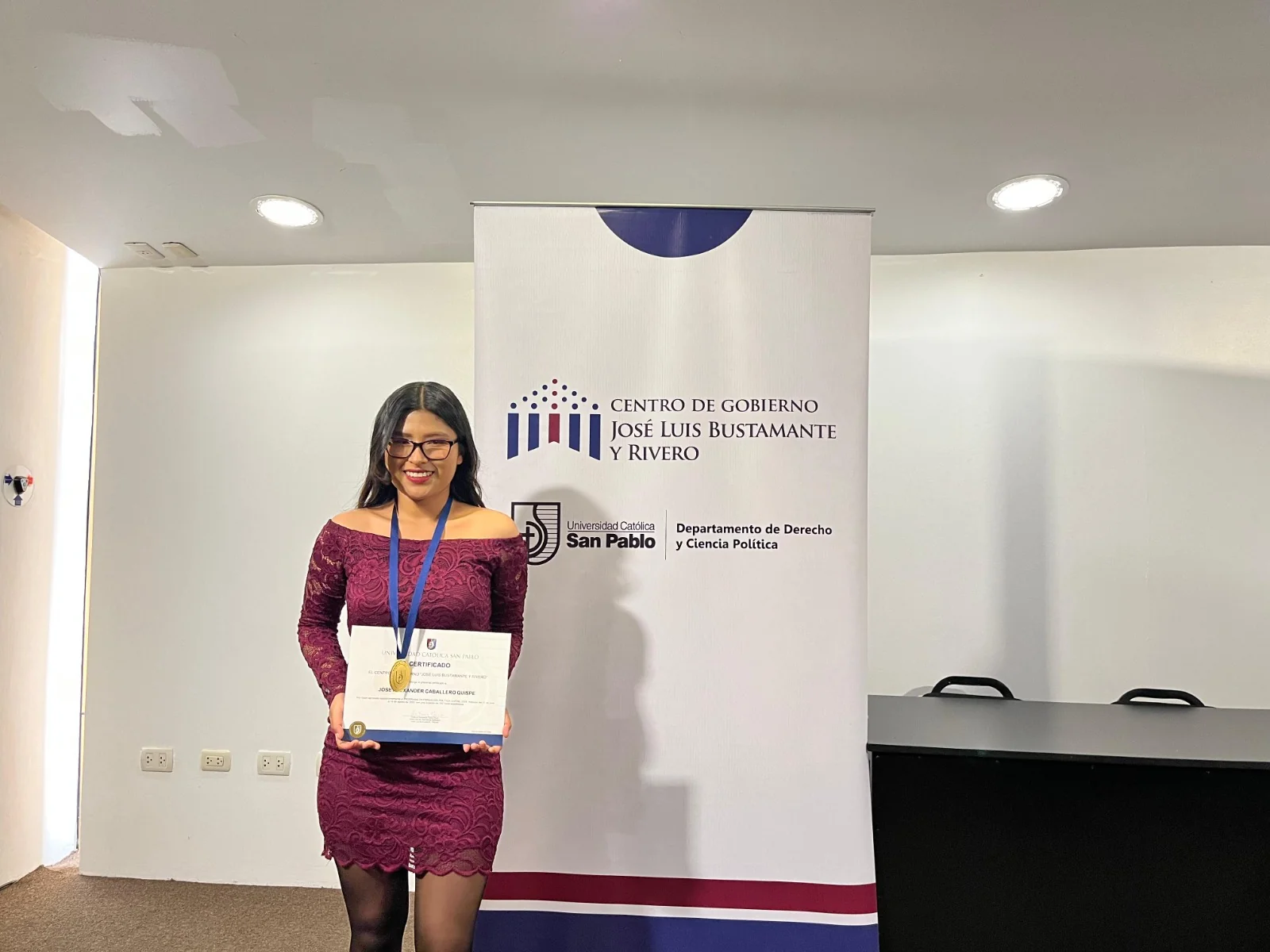 María Teresa — Vocación y servicio